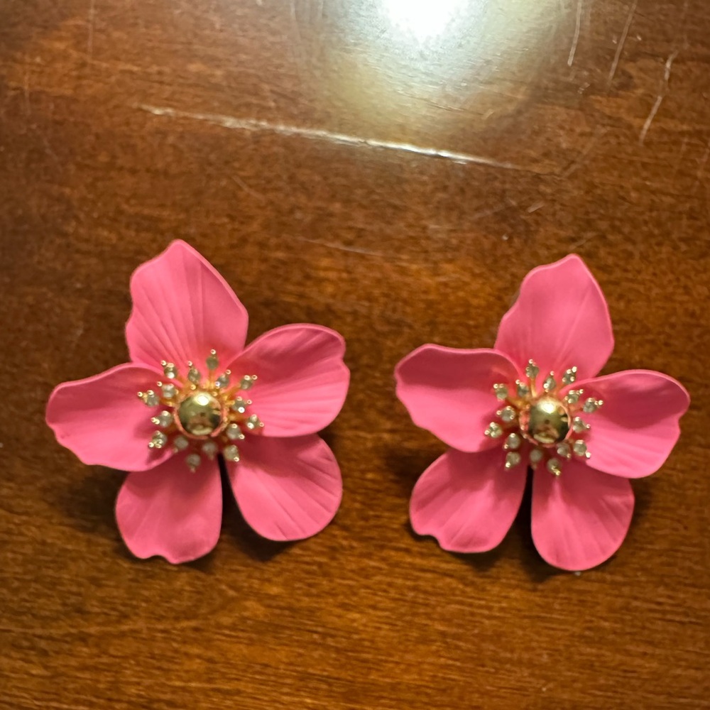 Lilly Pulitzer Oversized Orchid Earrings Aura Pink - Picture 3 of 4